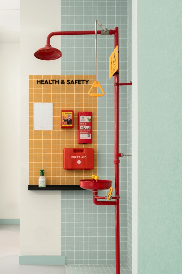 Western Academy of Beijing - High School Science Laboratories - 0