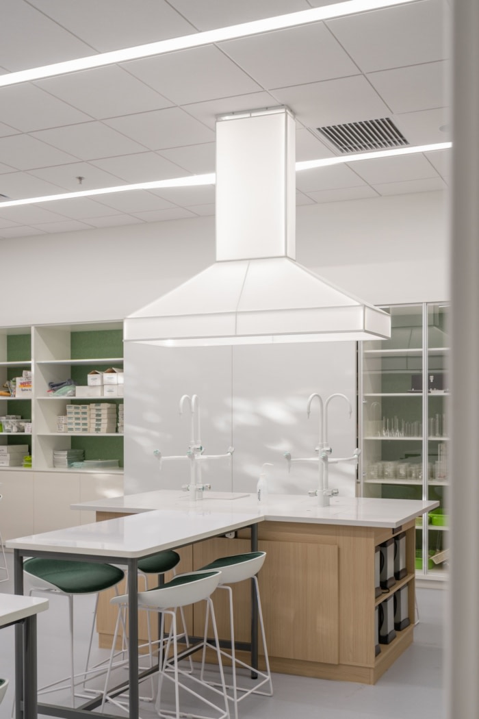 Western Academy of Beijing - High School Science Laboratories - 0