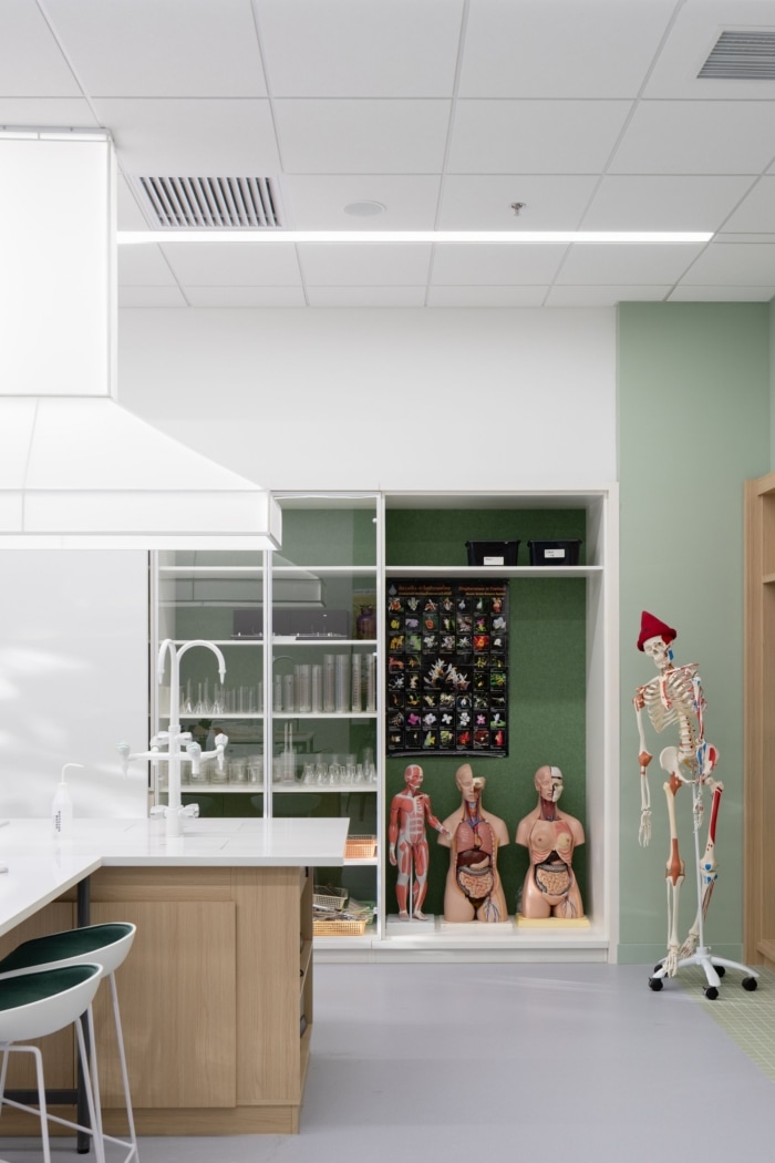 Western Academy of Beijing - High School Science Laboratories - 0