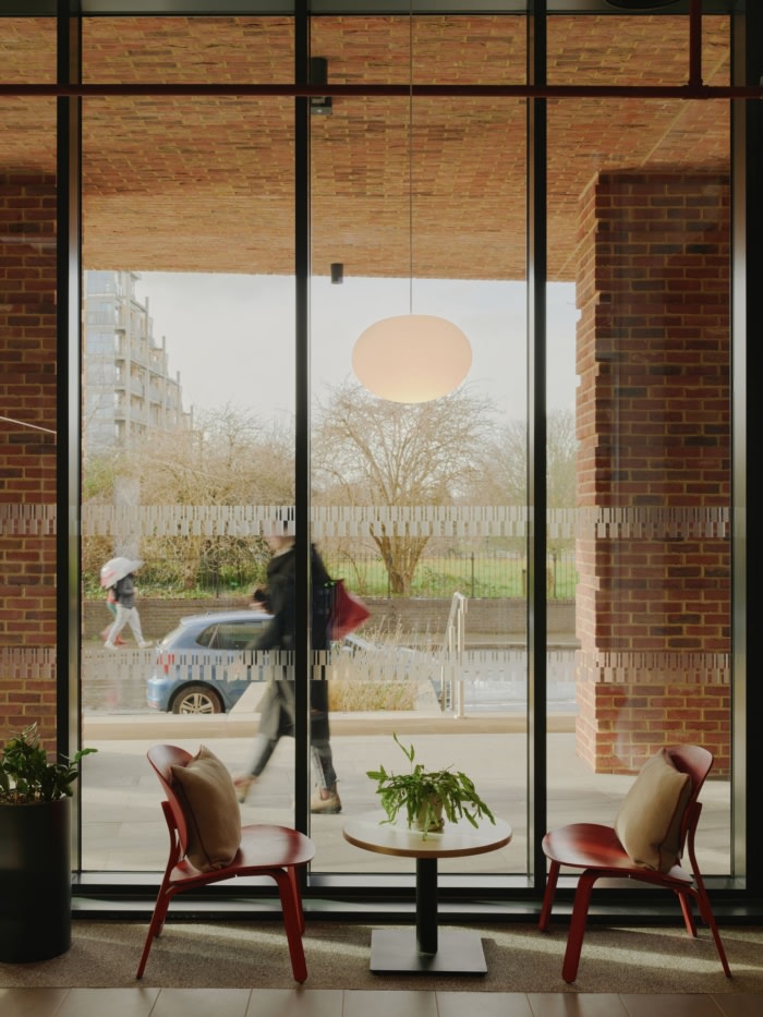 London School of Economics and Political Science (LSE) - Robeson House - 0