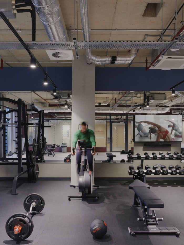 London School of Economics and Political Science (LSE) - Robeson House - 0