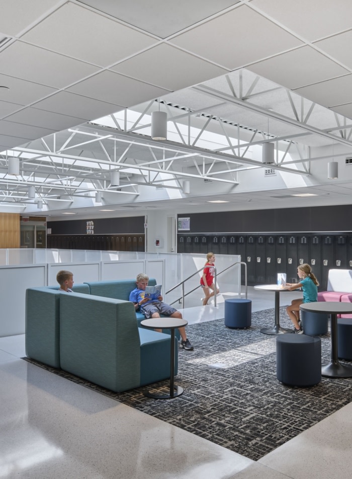 Pella Middle & Jefferson Addition - 0