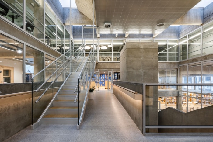 Oulu Central Library - 0