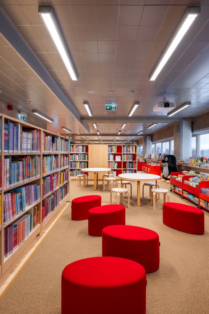 Oulu Central Library - 0