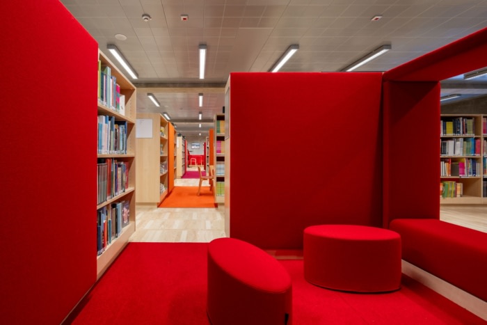 Oulu Central Library - 0