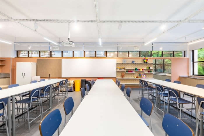 Santa Maria School - Arts and Sciences Laboratories - 0