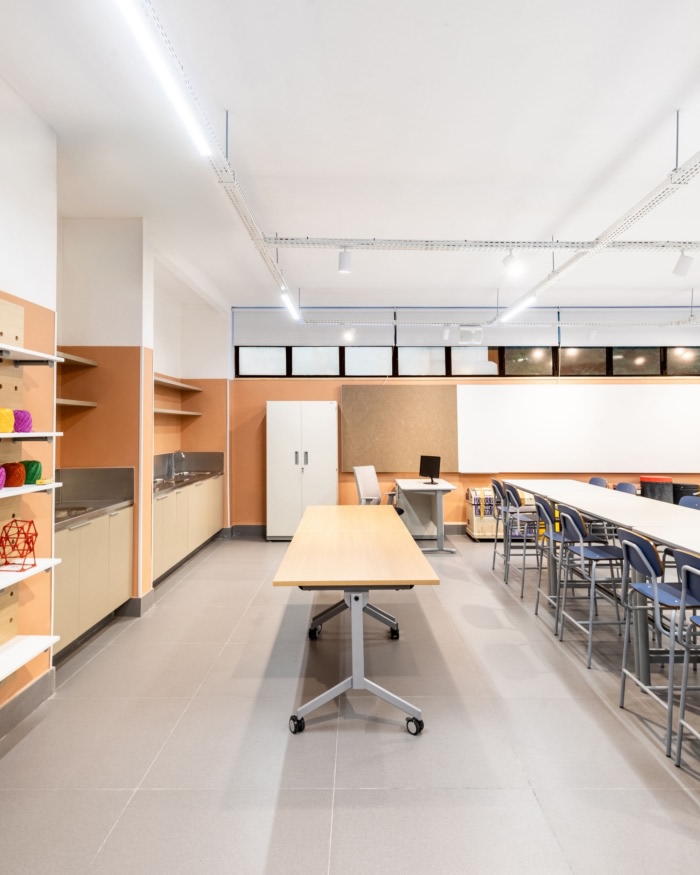 Santa Maria School - Arts and Sciences Laboratories - 0