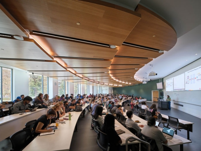 University of Illinois Chicago - Computer Design, Research, and Learning Center - 0