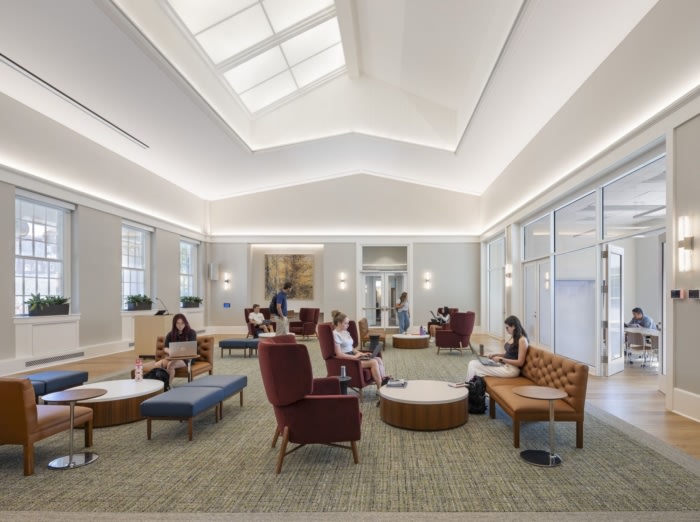University of Virginia - McIntire School of Commerce - 0