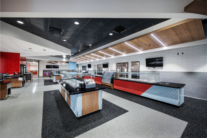 Wayne High School and New Tech Academy - Dining - 0