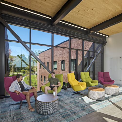 Bryant University - Puishys Residence Complex